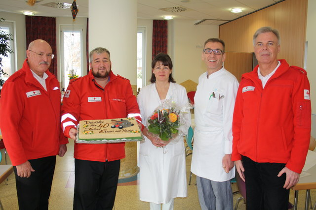 Bezirksgeschäftsführer Martin Storf, Bezirksstellenleiter Jürgen Ginther, BKH Diätologin Brigitte Fuchs, BKH Küchenchef Franz Habicher und Essen auf Rädern - Koordinator Egon Pahle﻿ | Foto: RK Reutte