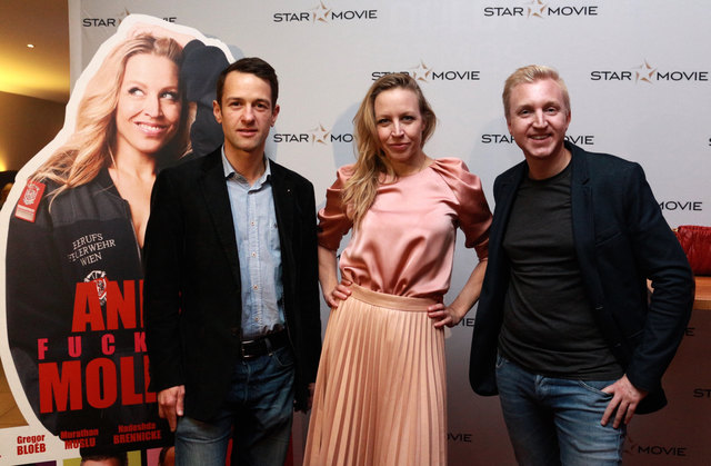 Von links: Hans Peter Obermayr, Nina Proll, Ulrich Hölbling. | Foto: Schmidberger