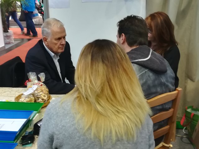 Väterberatung mit Dr. Fritz Staudacher auf der Familienmesse