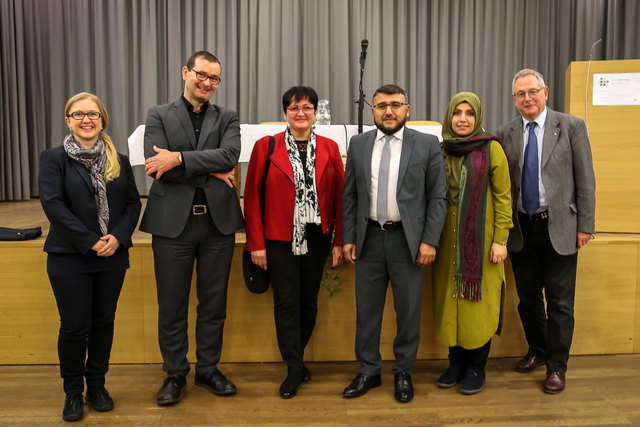 Andrea Koppenberger-Drenik, Stefan Schlager, Monika Greil-Payrhuber, Murat Baser, Hatice-Yasir Baser und Helmut Obermayr. | Foto: Michaela Greil/MIG-Pictures e. U.