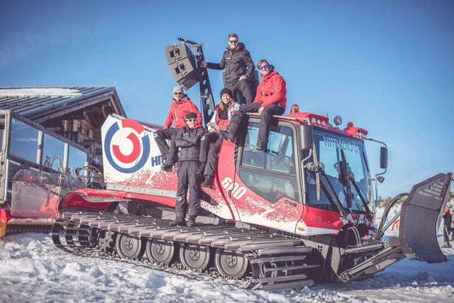 Am Freitag, den 1. Dezember ist der Ö3-PistenBully beim STANTON Ski Open in St. Anton am Arlberg.
