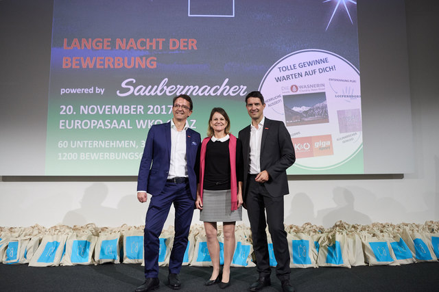 Lange Nacht der Bewerbung: Doria Pfob (Mitte) freute sich über die gelungene Premiere dieses Events. | Foto: Doria Pfob