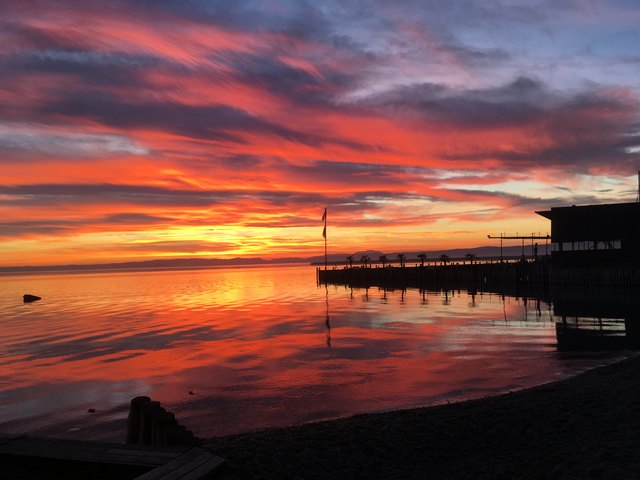 Dieser wunderbar schöne Sonnenuntergang ist von heute 22.November