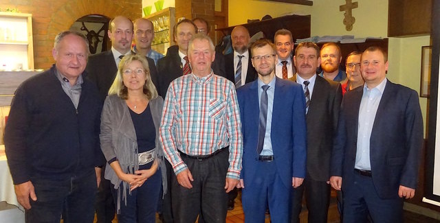Gründungs-Vollversammlung: Der Tennisclub Aurach unter Obmann Karl Harringer ist nun ein eigenständiger Verein. | Foto: TC Aurach