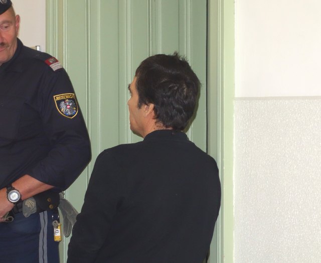Der 53-jährige Vater von sechs erwachsenen Kindern soll nur als Chauffeur fungiert haben. | Foto: Probst