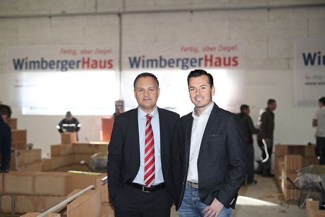 Im Zuge der Umstrukturierung wird Norbert Königsecker (l.) vom Prokuristen zum Geschäftsführer. | Foto: Wimberger Haus/APA-Fotoservice/Hartl