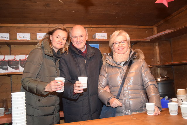Schlossherrin Petra Hoyos, Erwin und Sissi Pröll