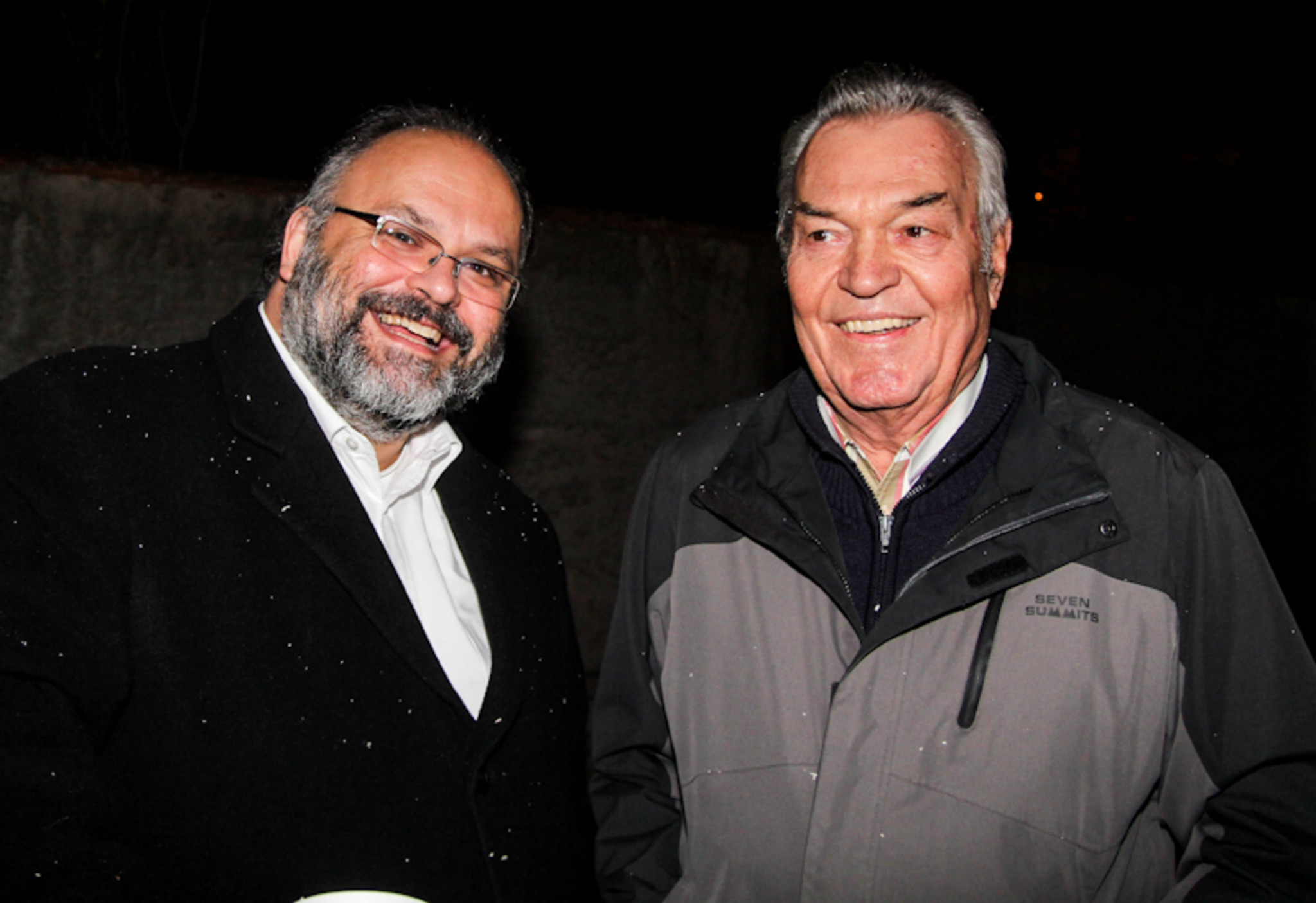 Glühwein und Maroni beim Reckturm Wiener Neustadt