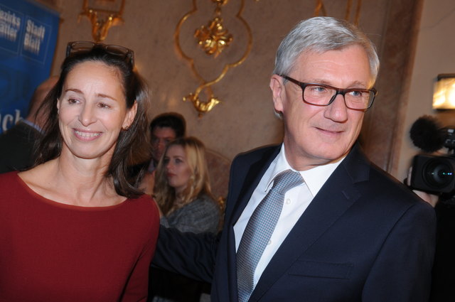 ÖVP-Kandidat Vizebgm. Harald Preuner mit seiner Frau