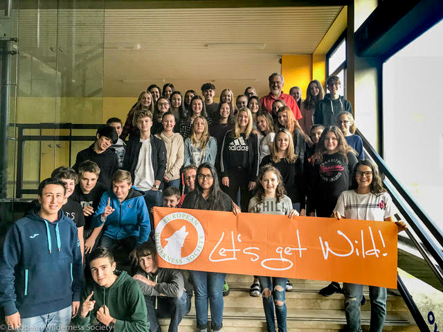 Die Wildnis stand kürzlich für die Schülerinnen und Schüler der 5. Klasse des BG/BRG Leoben Neu im Mittelpunkt. Dazu hatten sie Besuch von drei Mitgliedern der Organisation European Wilderness Society.