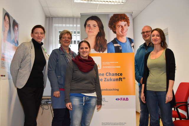 Projektleiter Stefan Schmid mit Kolleginnen und Vizebürgermeisterin Margot Linke.