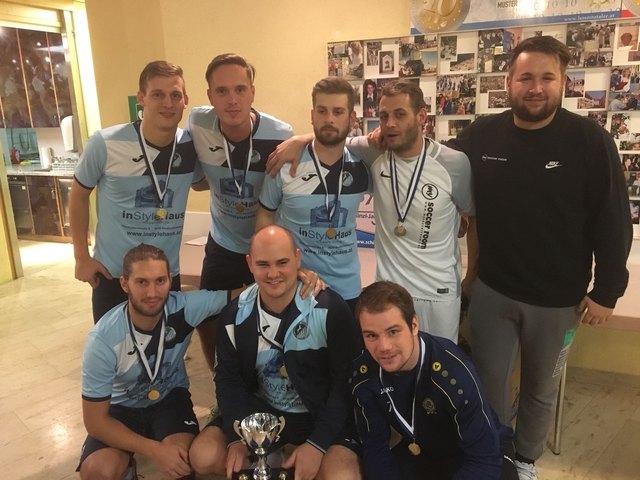 Die siegreiche Mannschaft vom "Punschstand Kaijo" beim TWU-Masters in Groß St. Florian. | Foto: KK