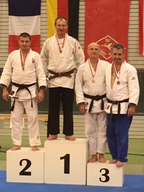 Platz zwei für den Bad Pirawarther Judoka. | Foto: privat