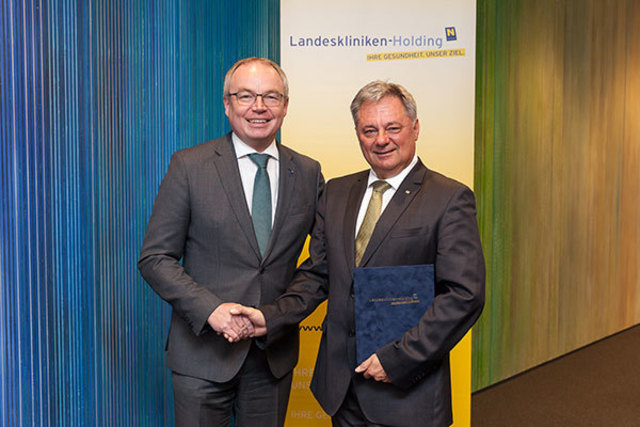 Der designierte Geschäftsführer der Landeskliniken-Holding NÖ, Markus Klamminger, präsentierte gemeinsam mit LH-Stv. Stephan Pernkopf und Patientenanwalt Gerald Bachinger die Ergebnisse der Patientenbefragung 2017 | Foto: citronenrot