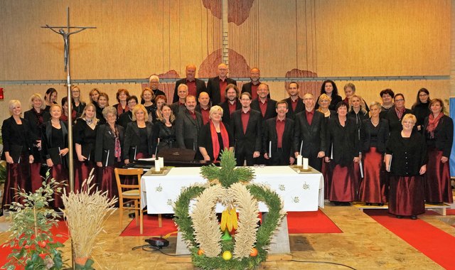 Der Chor pro musica Mooskirchen sorgt beim Adventkonzert für Einstimmung auf Weihnachten. | Foto: Franz Zweiger