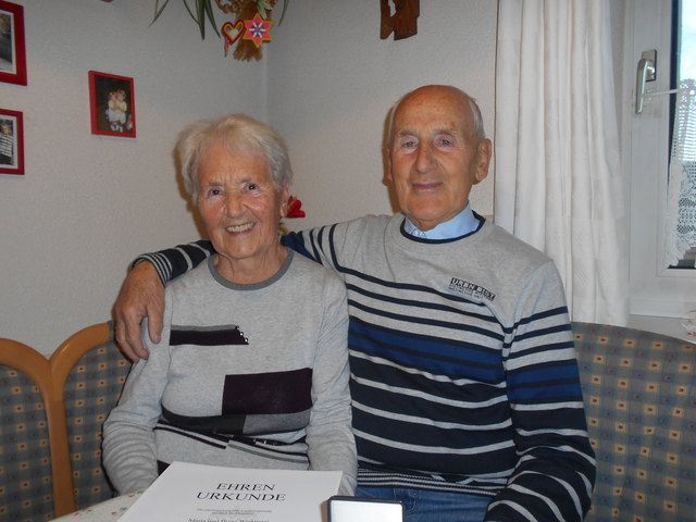 Maria und Hugo Wiesinger – 50 Jahre ein Ehepaar. | Foto: Foto: Gemeinde