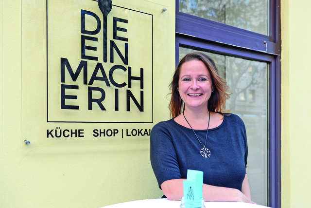 Die gelernte Köchin Alexandra Jarolim hat sich mit der Einmacherin einen Herzenswunsch erfüllt.