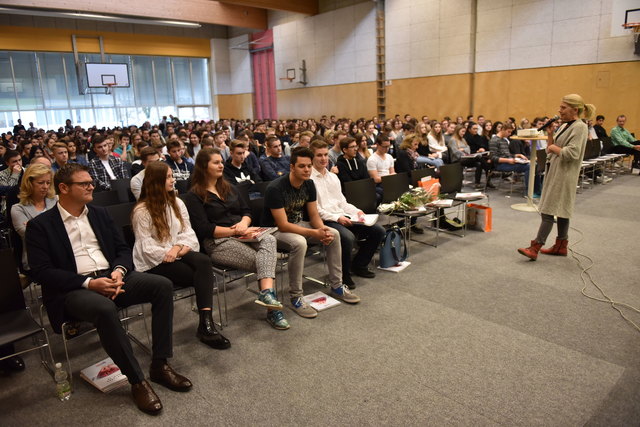 Full House im Festsaal der HAS/HAK Steyr | Foto: Hartlauer