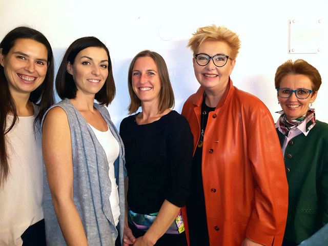 Autor: FrauenBerufsZentrum Wels aus Wels & Wels Land. Informieren. Vernetzen. Job finden. Alles was Frauen stark macht! Wir treffen uns Frauen-Programmier-Treff Wels - zarell.com