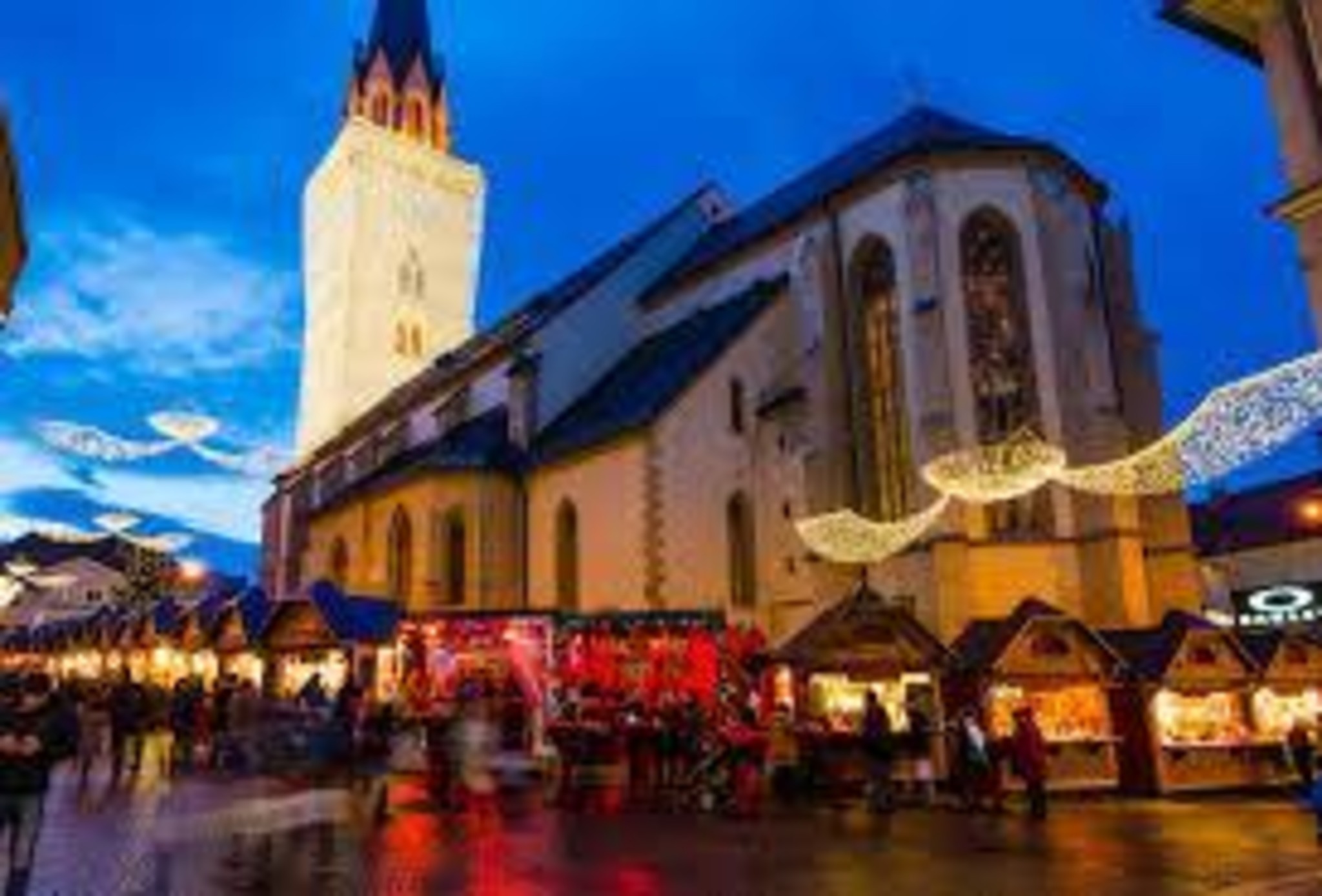 Ausflug Zum Adventmarkt Nach Villach Villach