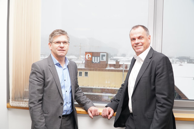 Christoph Hilz (li) und Michael Hold sehen viele neue Herausforderungen für das Unternehmen in der Zukunft.