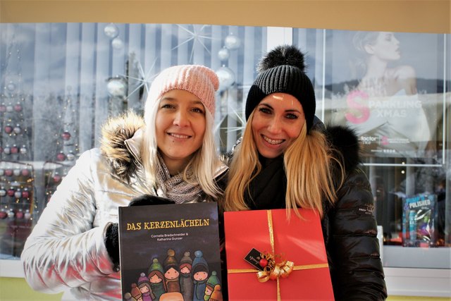 Die Kinderbuchautorinnen Katharina Gunzer und Cornelia Bredschneider﻿ (v.l.)