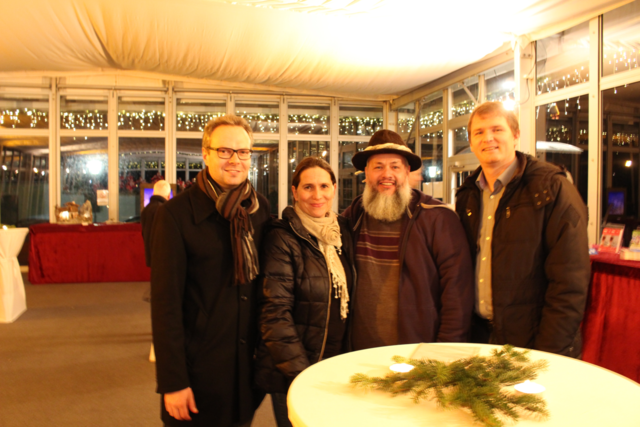 Von links: Bürgermeister Reinhard Mund, Jopera-Geschäftsführerin Alexandra Rieger, Dechant Norbrt Filipitsch, LAbg. Bernhard Hirczy | Foto: Jopera