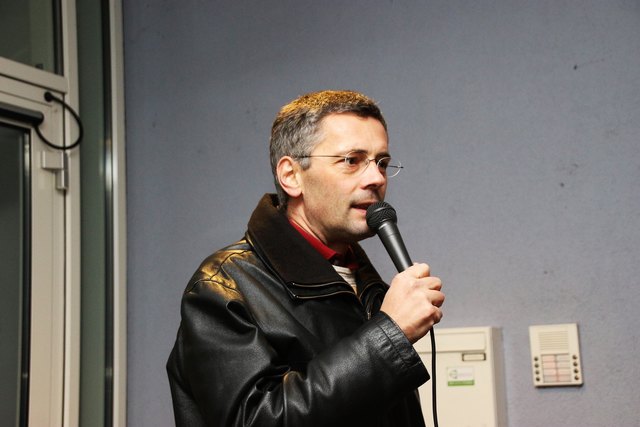 Mit Pfarrer Franz Wöckinger haben die Flüchtlinge einen couragierten Fürsprecher.