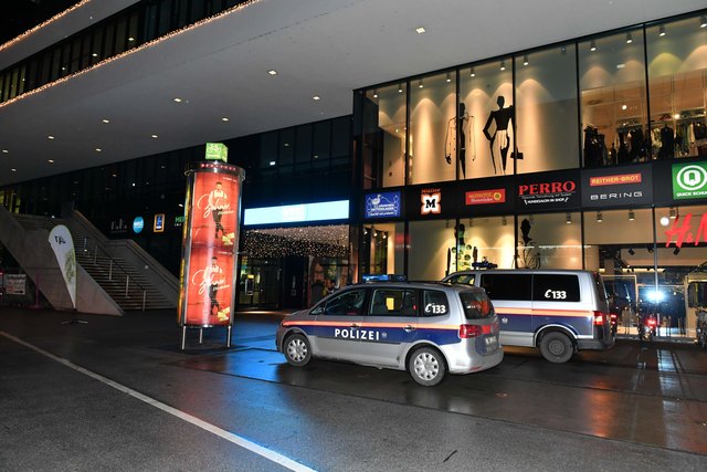 ÜBERFALL Q-WEST INNSBRUCK | Foto: zeitungsfoto.at