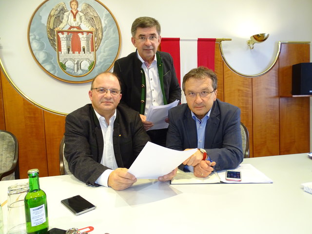 Die Abgeordneten Anton Gangl und Franz Fartek und Bgm. Anton Vukan sind der Causa sofort nachgegangen.
