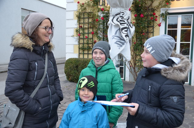 Manuel Mader und Adrian Grabiec bei der Befragung