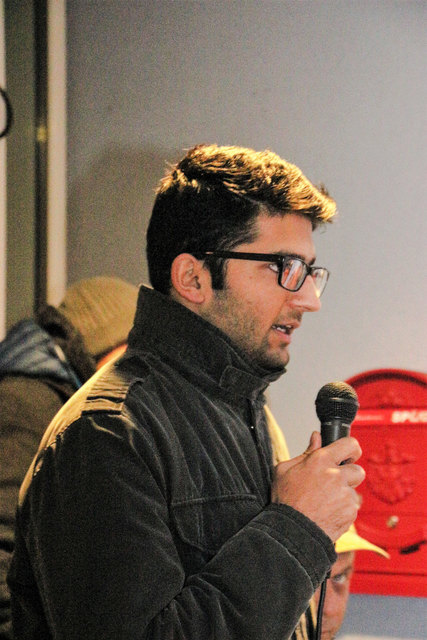 Der Afghane Faramarz Karimi ist erfolgreicher Schüler in der HAK. Trotzdem muss er jeden Tag fürchten, in seine kriegszertörte Heimat abgeschoben zu werden.