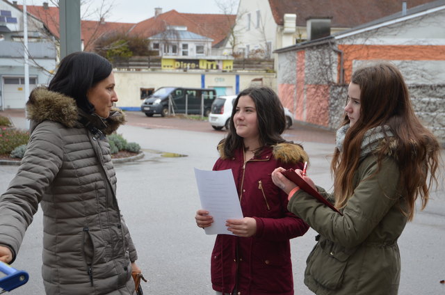 Emilia Berger und Natalie Auer beim Interview
