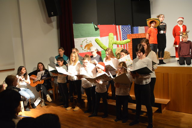 Besinnliche Weihnachtslieder wurden in Purgstall dargeboten.