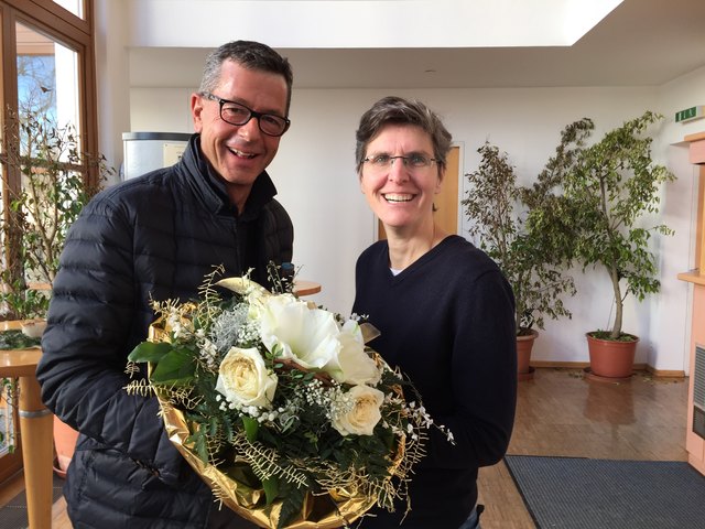 Nichi Kretz sagt "danke, liebe Lisi Fuchs" | Foto: Lindenbauer