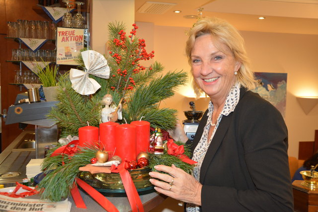 Eine echte Überraschung gab es für Luise Valentinitsch. Das Christkind erfüllte den größten Wunsch und brachte eine Puppe | Foto: kope