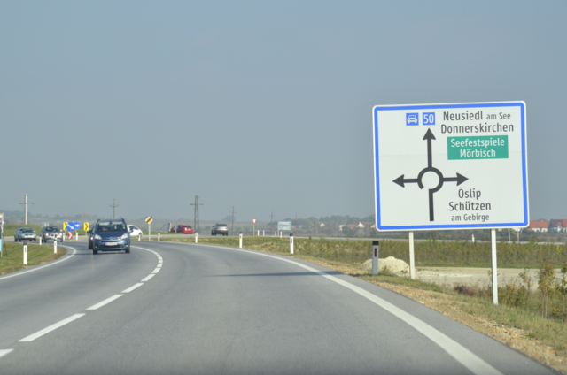 Vor fast genau drei Jahren wurde die Umfahrung Schützen eröffnet. Nun hat der Burgenländische Rechnungshof seinen Prüfungsbericht veröffentlicht. | Foto: Gsellmann