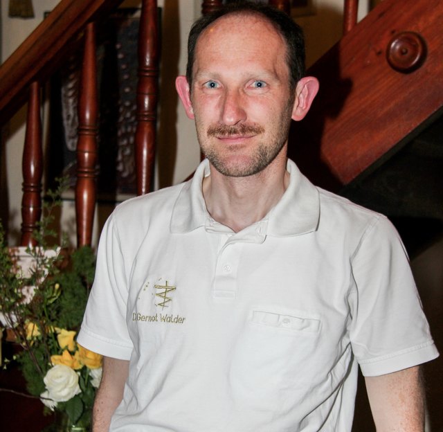 Der Osttiroler Virologe Gernot Walder betreibt seit 2016 ein intensives Monitoring, um das Auftreten der Tigermücken zu erfassen.