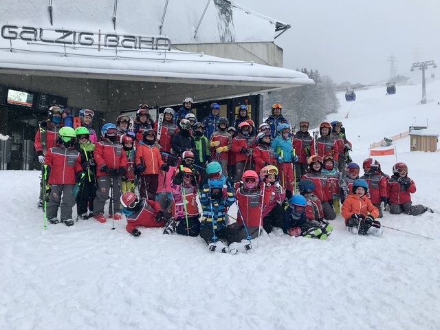 Vom 8. bis 10. Dezember fand ein dreitägiges Techniktraining mit Skilehrern sowie den ehrenamtlichen SCA-Trainern statt. | Foto: SCA