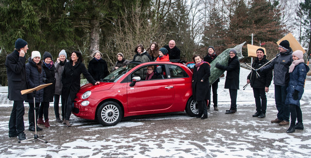 Das „Vokalensemble Company Life“ singt a cappella die schönsten Weihnachtslieder. | Foto: Privat/Vokalensemble