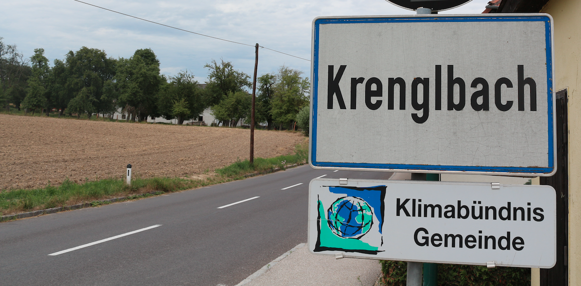Die eingeleitete Suchaktion im Gemeindegebiet von Krenglbach verlieg negativ. Die Frau konnte allerdings wohlbehalten in Wels aufgegriffen werden.