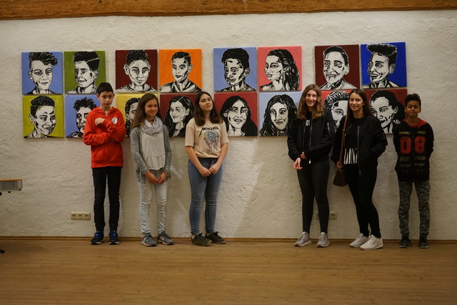 Die Schüler der Neuen Mittelschule in Schärding präsentieren ihre Werke auch jedes Jahr im Rahmen einer Ausstellung samt Vernissage im Kubin-Haus in Zwickledt. | Foto: Luckeneder