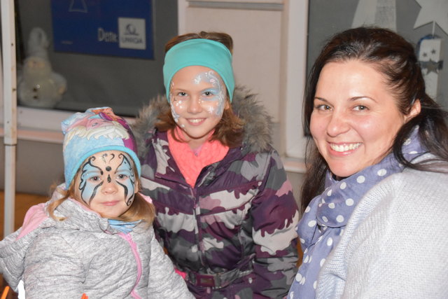 Vom Schminken in den Händen von Bernadett Kalmandy-Pap konnten die Kleinen gar nicht genug bekommen.