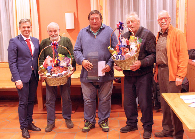 Siegerehrung: LAbg. Gerd Brand, Adolf Heyman, Josef Kuwal, Franz Jessner und PVÖ-Lungau-Vorsitzender Reinhold Wahlhütter | Foto: PVÖ Lungau