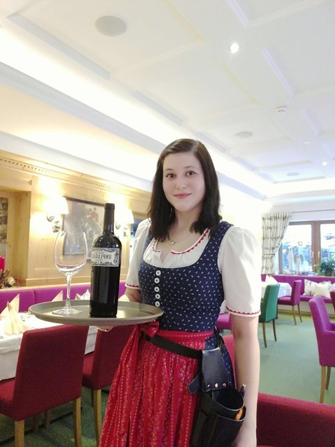 Arbeiten zu Weihnachten ist für Melanie Brunner keine Seltenheit. Einen schönen Heiligen Abend hat sie trotzdem. | Foto: Nathalie Scheuerer