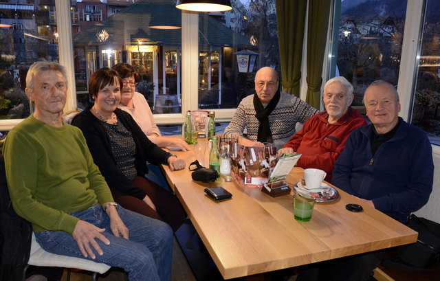 Karl, Eva, Elfriede, August, Otto und Robert.