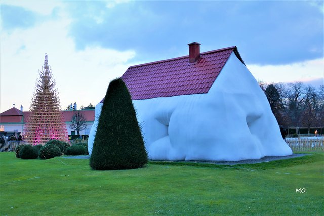 Fat House, Erwin Wurm, Belvedere, Wien, Schlossgarten, HELLO WOOD