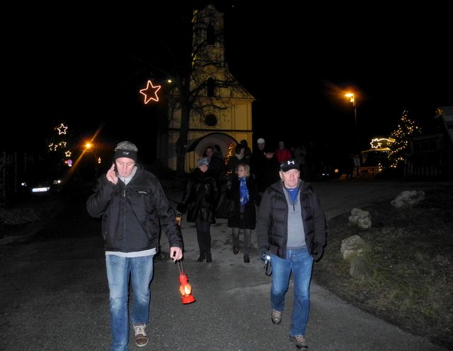 Abmarsch von der Kapelle in Waldschach