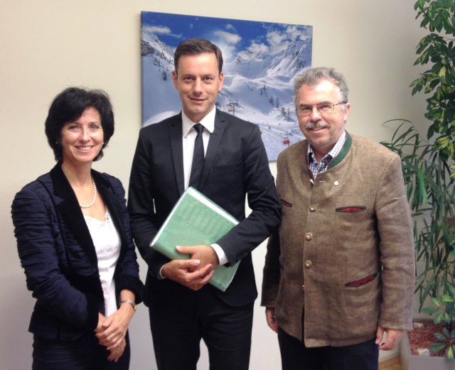 GF Angelika Schaunig, NR Ernst Gödl, BH Burkhard Thierrichter