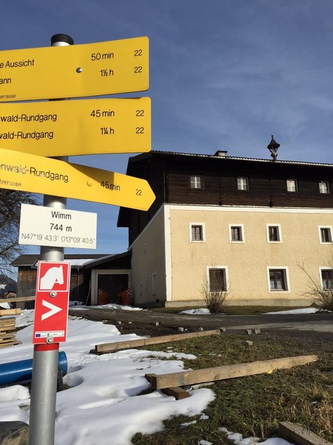 Das neue Seniorenheim entsteht beim Wimmgut. Das denkmalgeschützte Bauernhaus (im Bild) bleibt erhalten.